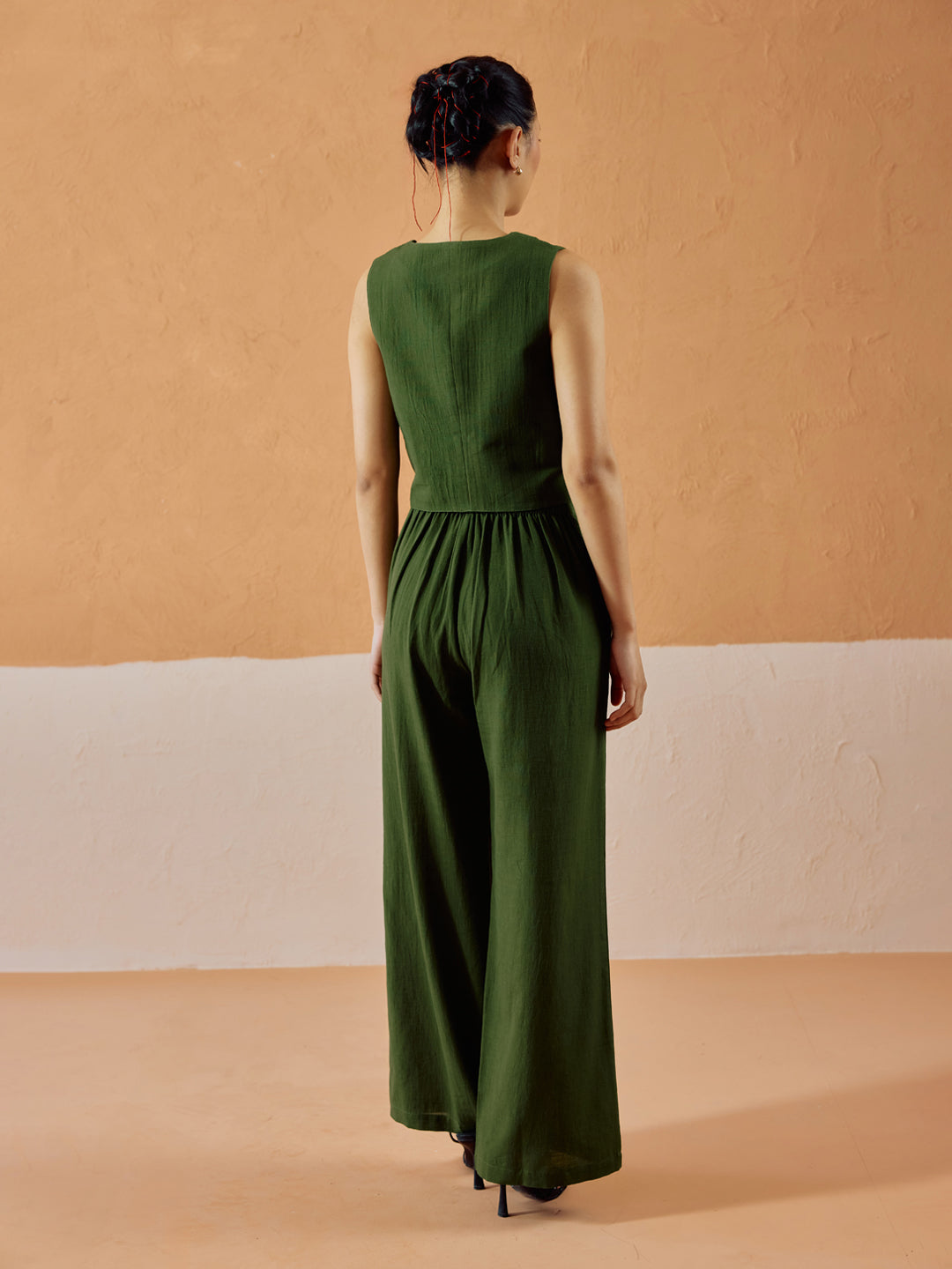 Green Linen Blend Sleeveless V-Neck Relaxed Fit Co-Ord Set