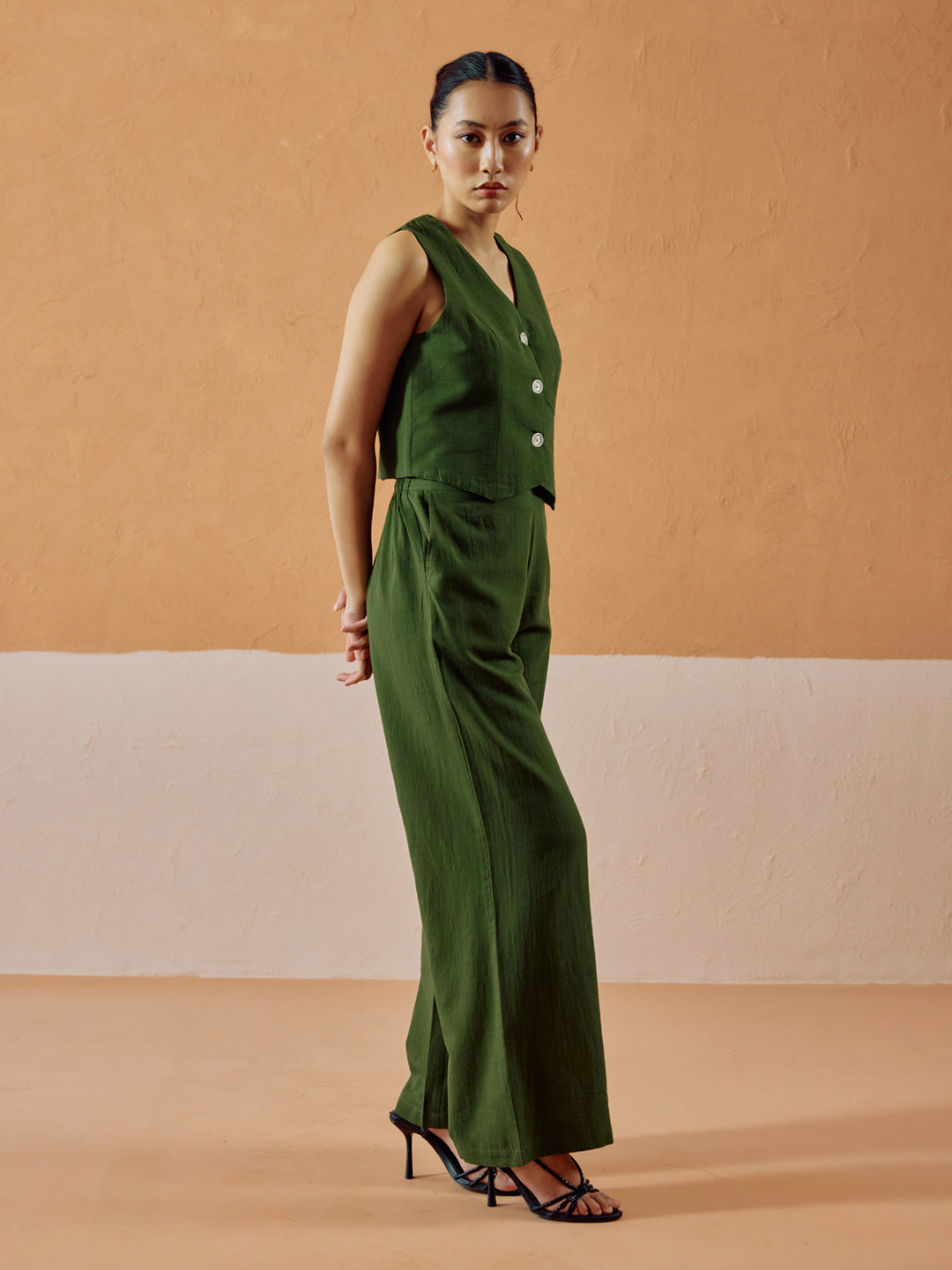 Green Linen Blend Sleeveless V-Neck Relaxed Fit Co-Ord Set