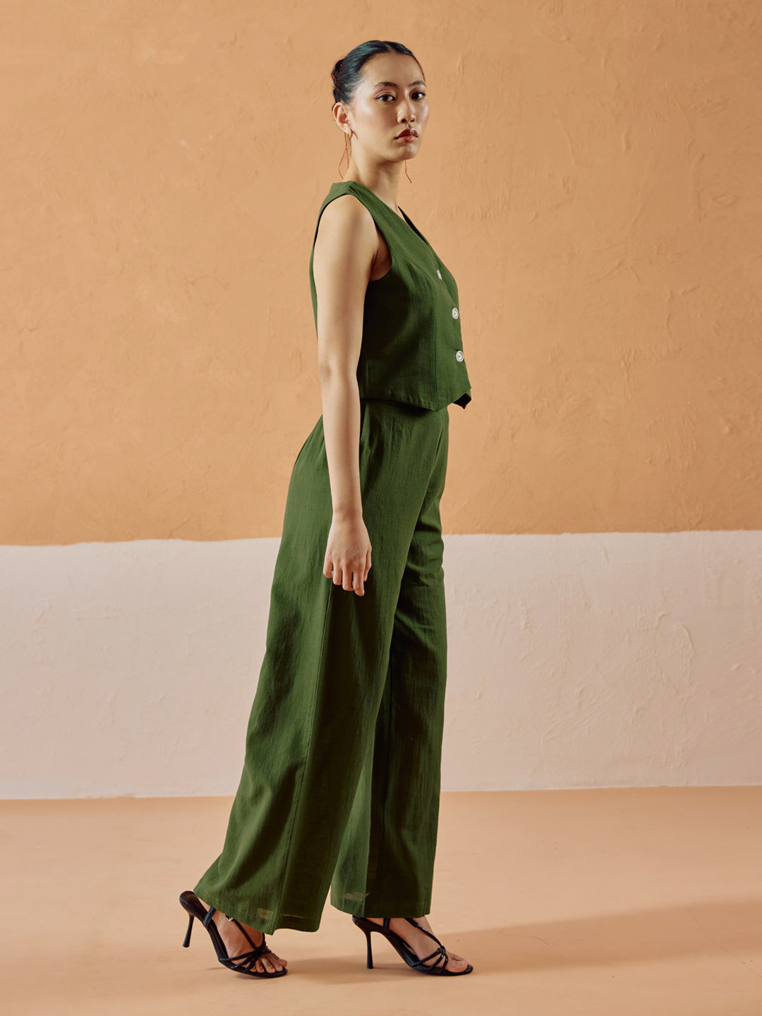Green Linen Blend Sleeveless V-Neck Relaxed Fit Co-Ord Set