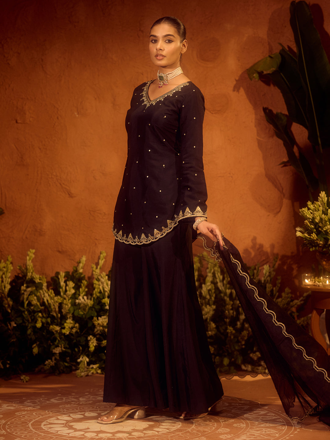 Black-Viscose-Chanderi-Embroidered-Ethnic-A-Line-3-Piece-Kurta-Set