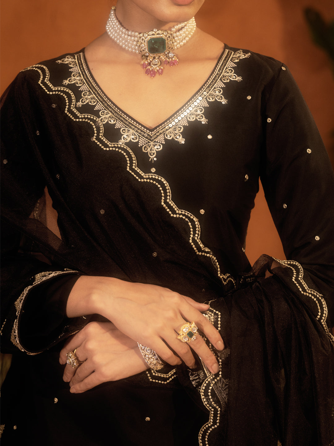 Black-Viscose-Chanderi-Embroidered-Ethnic-A-Line-3-Piece-Kurta-Set