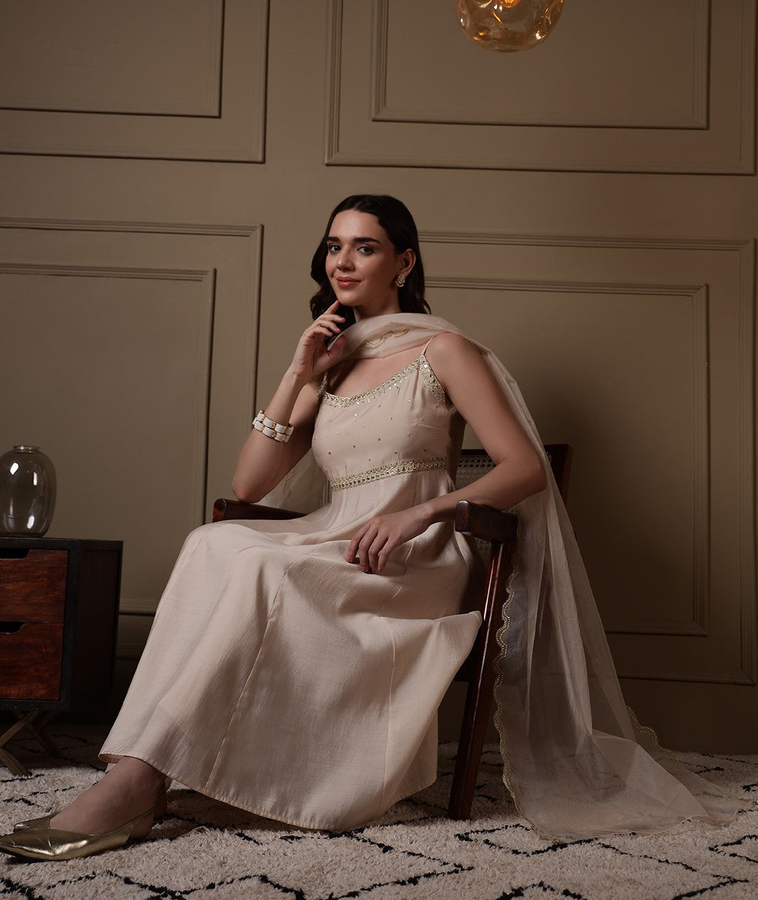 Off-White-Viscose-Chanderi-Embroidered-A-Line-3-Piece-Kurta-Set