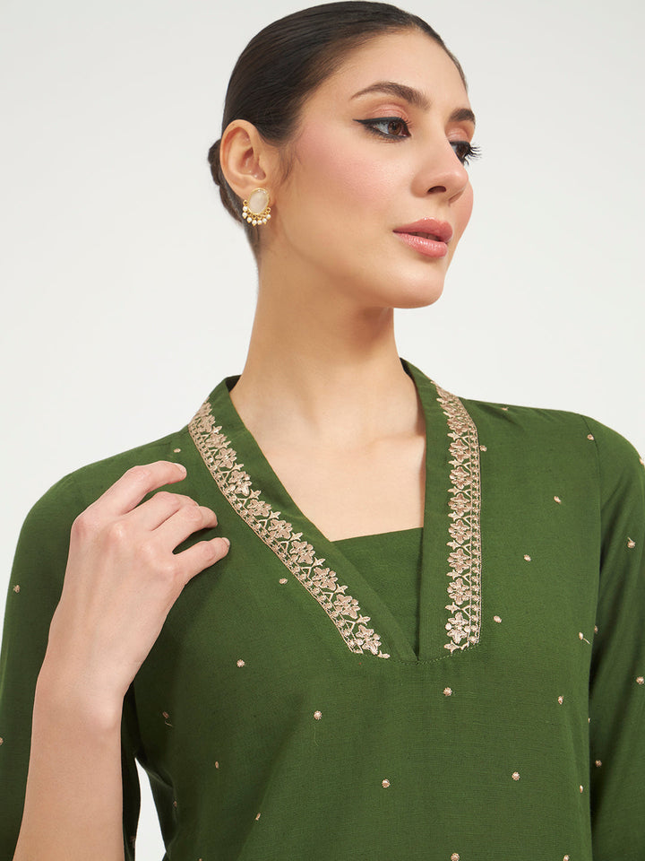Green Embroidered Linen Kurta Set with Dupatta