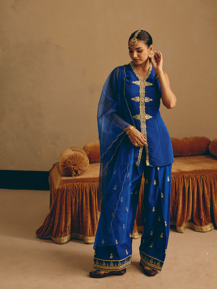 Blue Embroidered Straight Kurta with Farsi Salwar & Dupatta