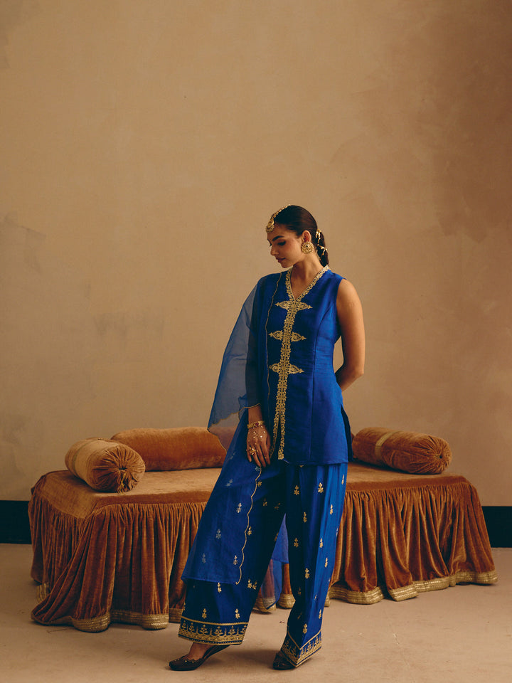 Blue Embroidered Straight Kurta with Farsi Salwar & Dupatta