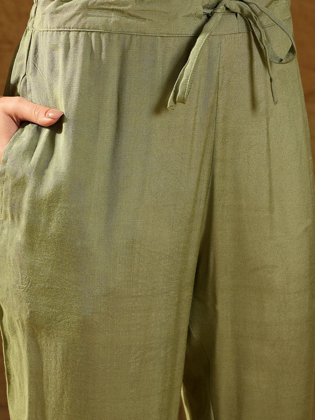 Green Silk Blend Floral Straight 3-Piece Kurta Set
