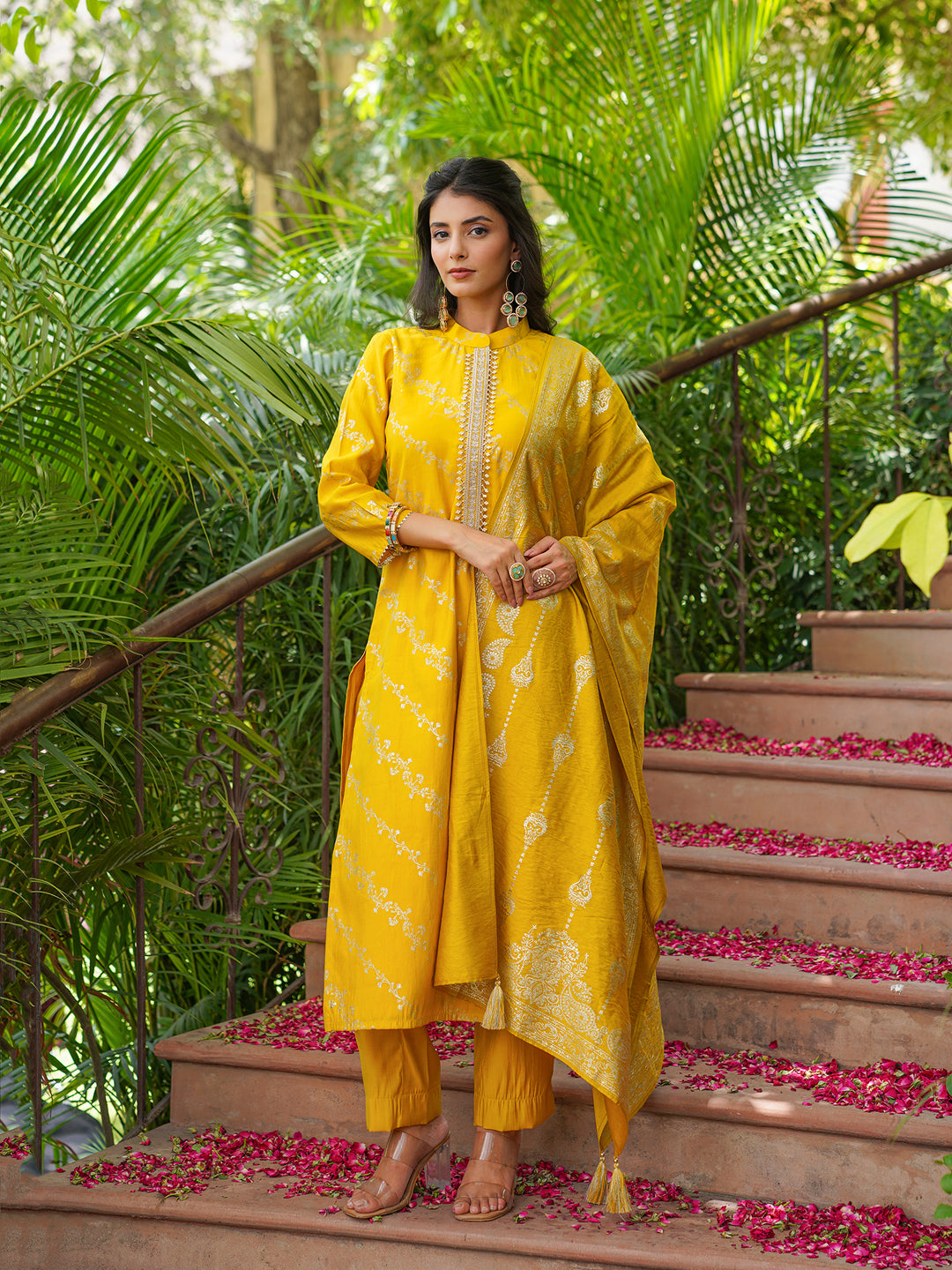Yellow Silk Blend Floral Printed Straight Kurta Trousers With Dupatta