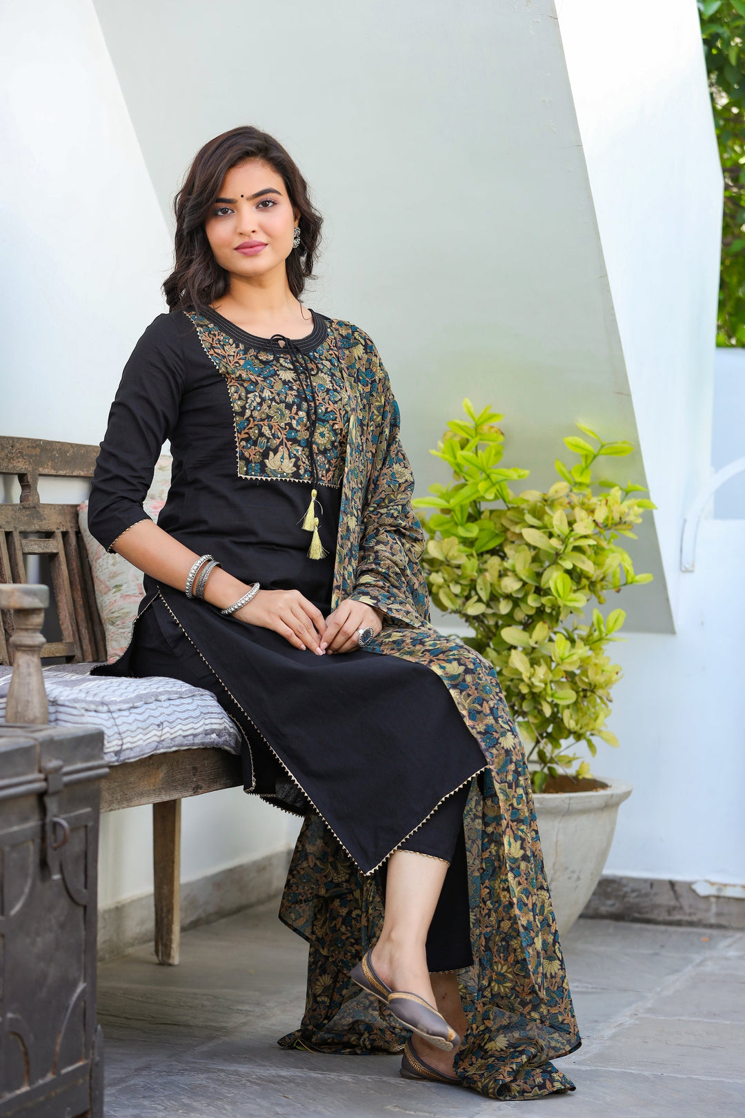 Black-Printed-Dupatta-Set