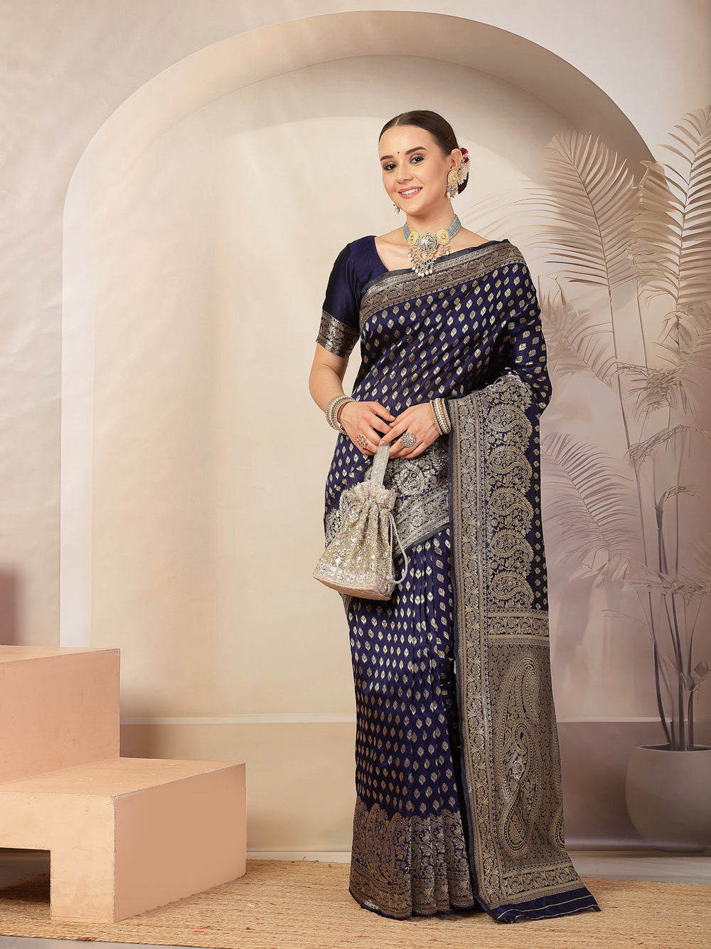 Blue-Silk-Ethnic-Motifs-Banarsi-Zari-Saree