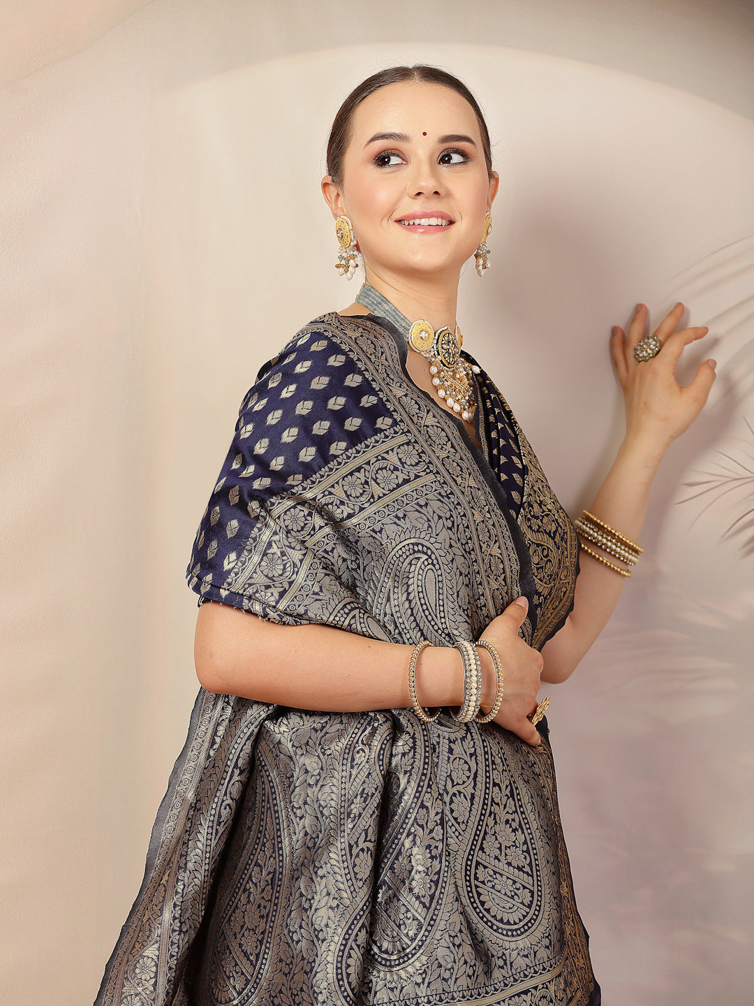 Blue-Silk-Ethnic-Motifs-Banarsi-Zari-Saree