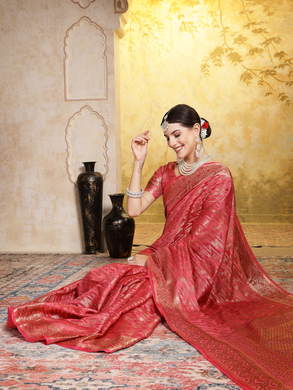 Pink-Organza-Geometric-Print-Zari-Border-Saree