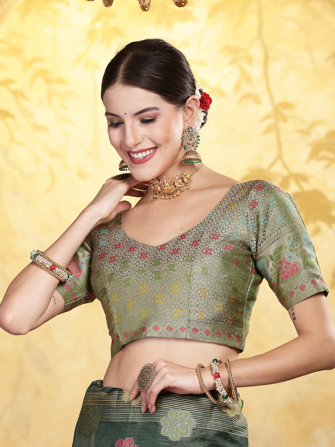 Bottle-Green-Organza-Ethnic-Motifs-Zari-Border-Saree