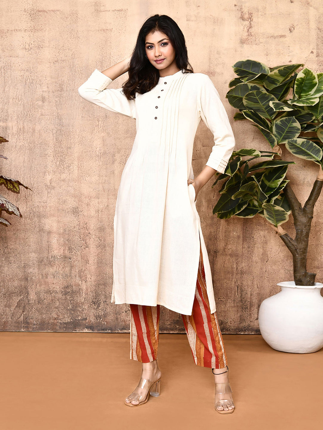 ZERESOUQ-Sadira-Off-White-Cotton-Handloom-Kurta