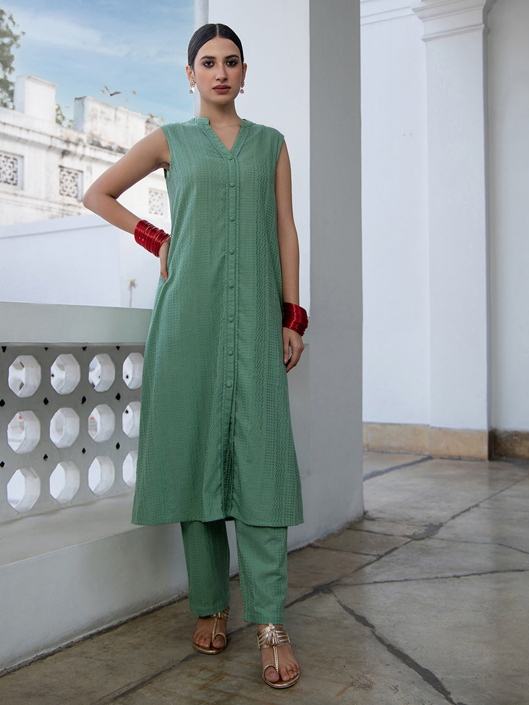 ZERESOUQ-Sage-Green-Jacquard-Straight-2-Piece-Kurta-Set