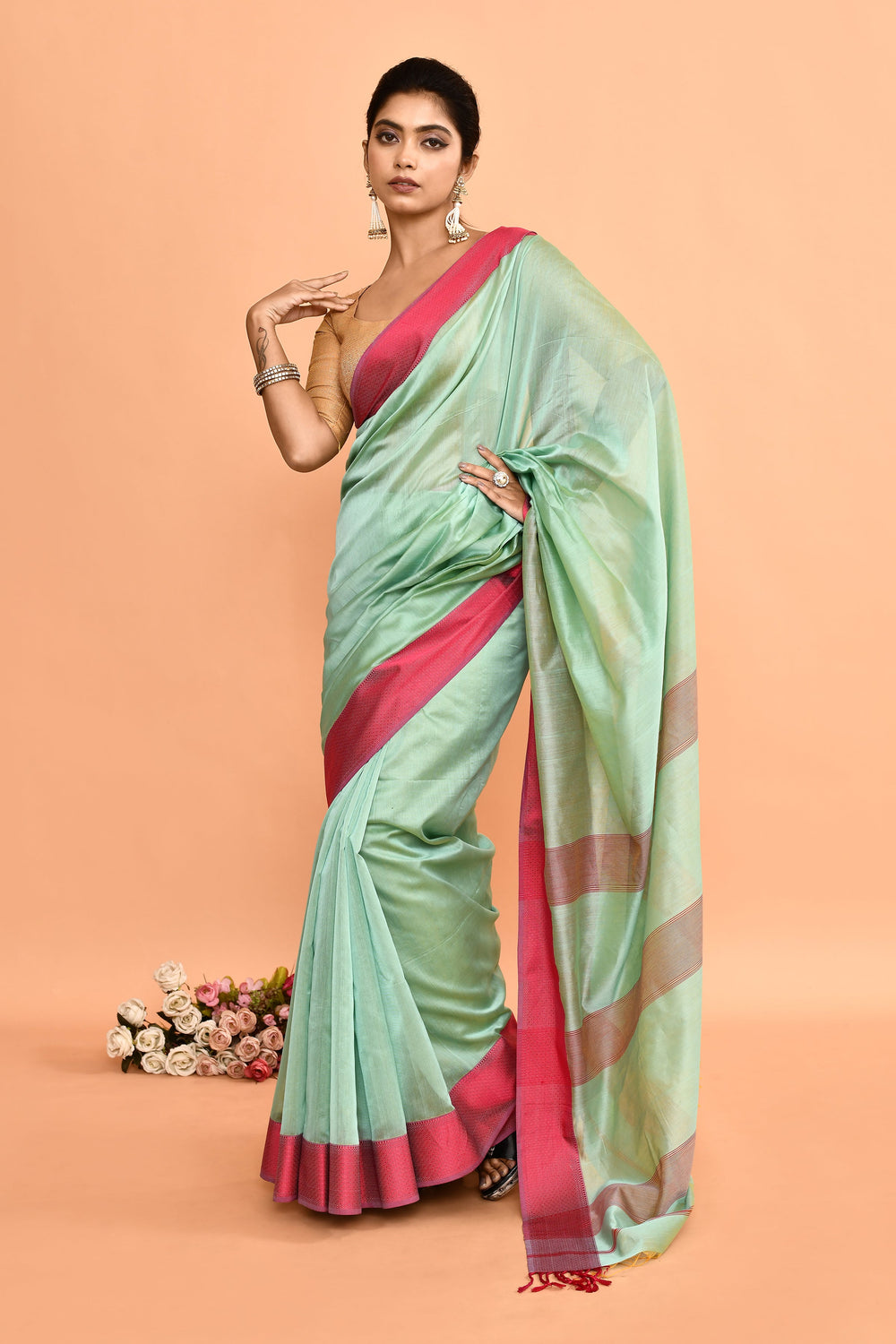 ZERESOUQ-Sea-Green-Maheshwari-Saree-With-Contrast-Resham-Border