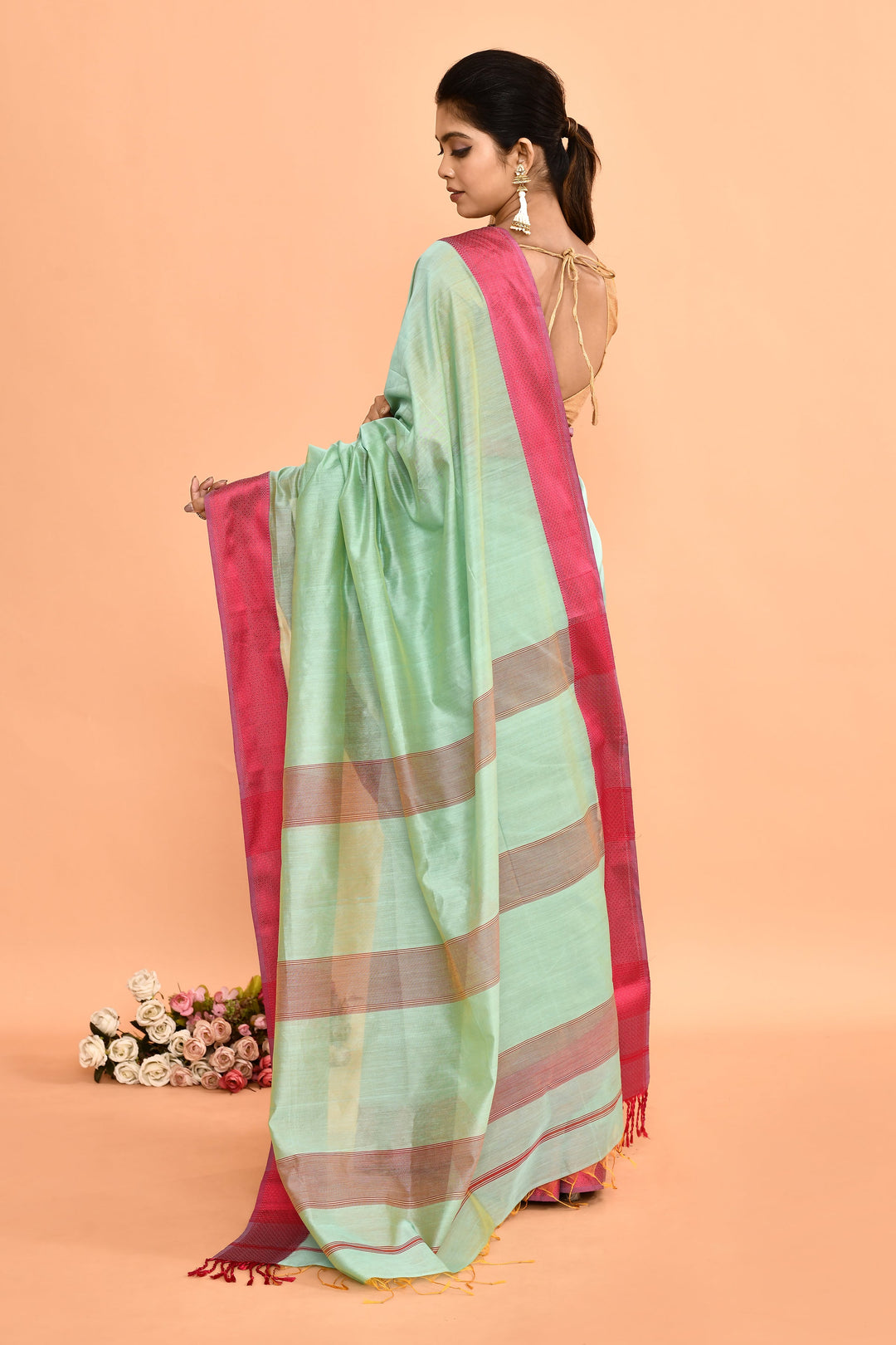 Sea-Green-Maheshwari-Saree-With-Contrast-Resham-Border