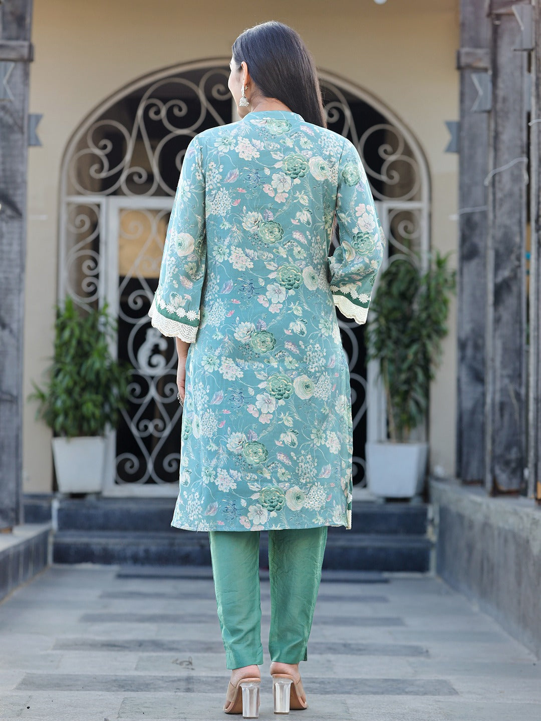 Sea-Green-Silk-Blend-Thread-Work-2-Piece-Kurta-Set