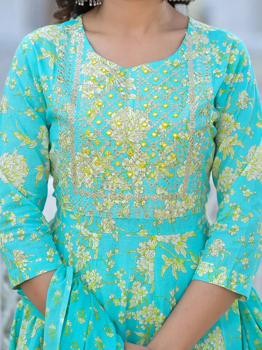 Sea-Green-Cotton-Zari-Work-Anarkali-Set