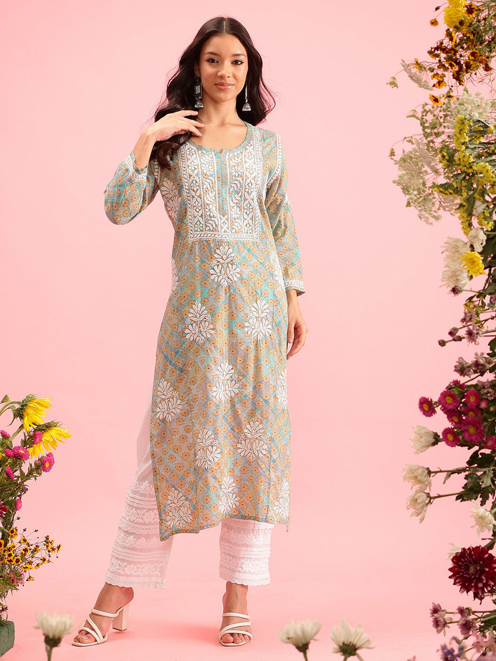 Sea-Green-&-White-Mul-Cotton-Embroidered-Chikankari-Kurta