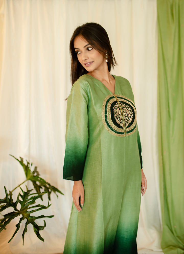 Shaded-Green-Silk-Ombre-2-Piece-Kurta-Set
