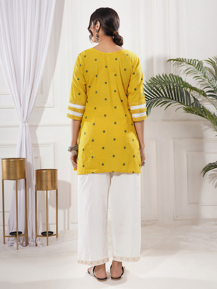 Sohe Yellow Cotton Short 2-Piece Kurta Only Set