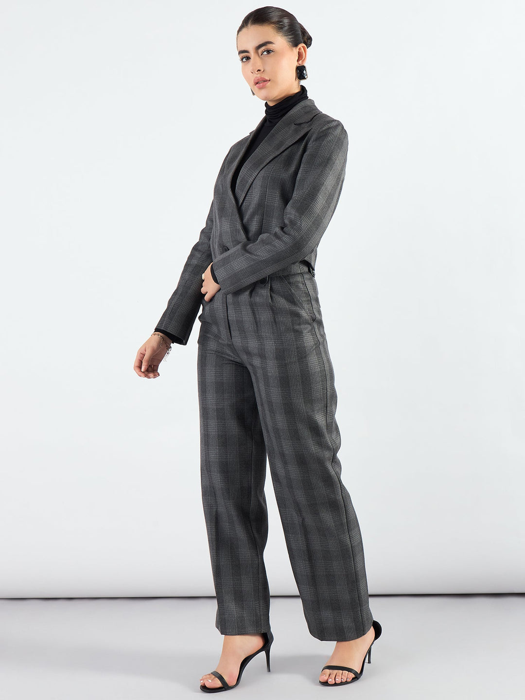 Stylish-Grey-Poly-Viscose-Checkered-Warm-Crop-Blazer-&-Trouser