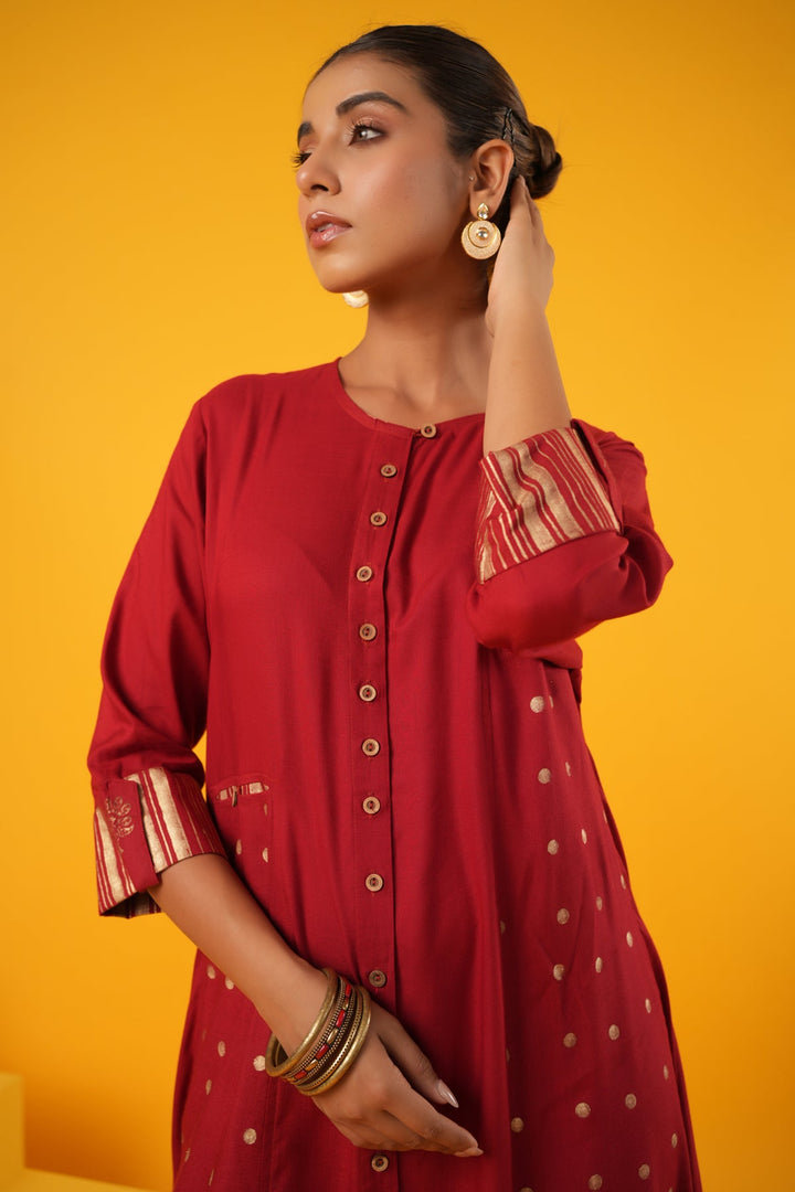 Swarnaa-Singaraja-Red-Rayon-Slub-Block-Print-Dress