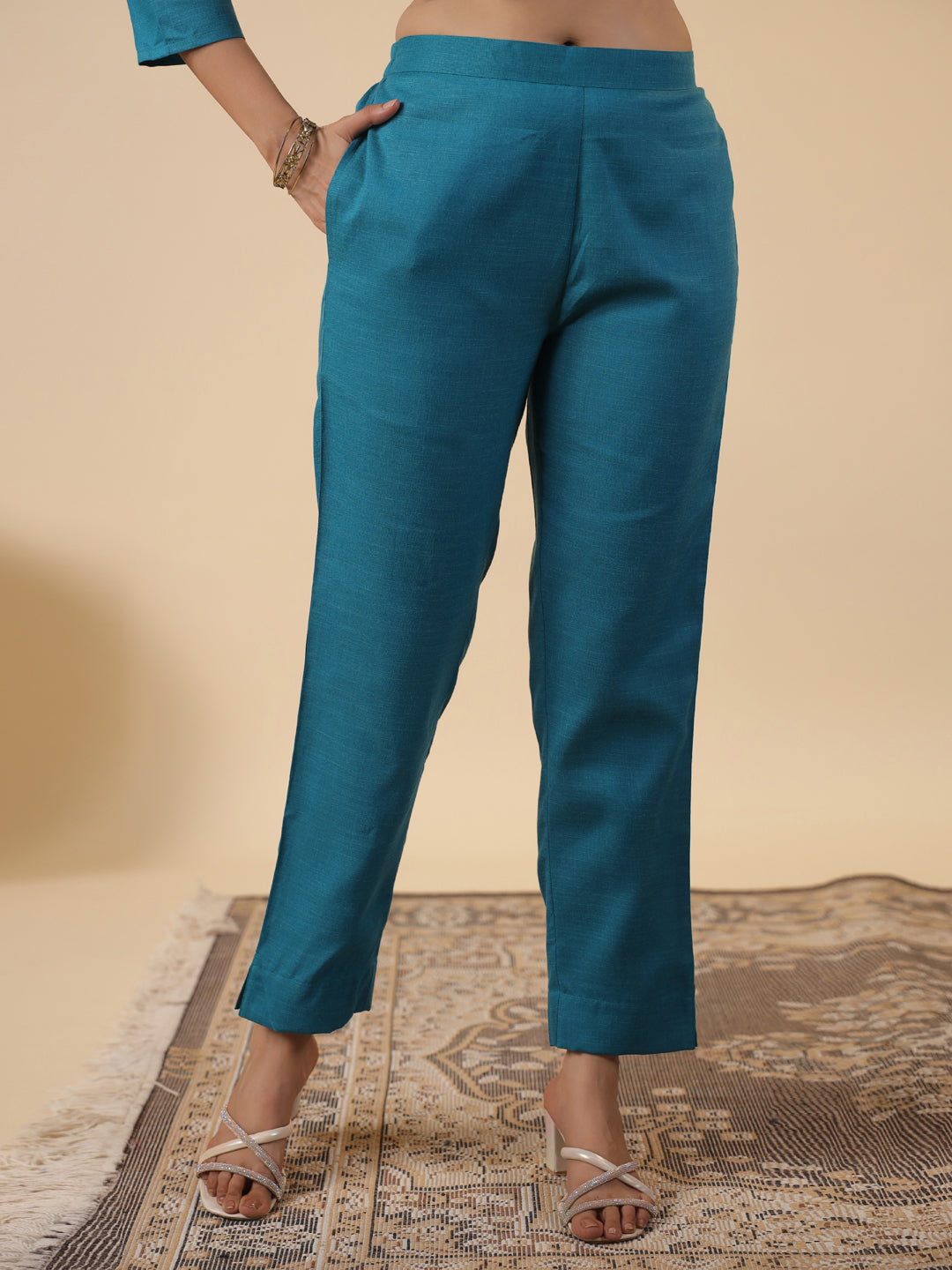 Teal-Magics-Slub-Straight-3-Piece-Kurta-Set