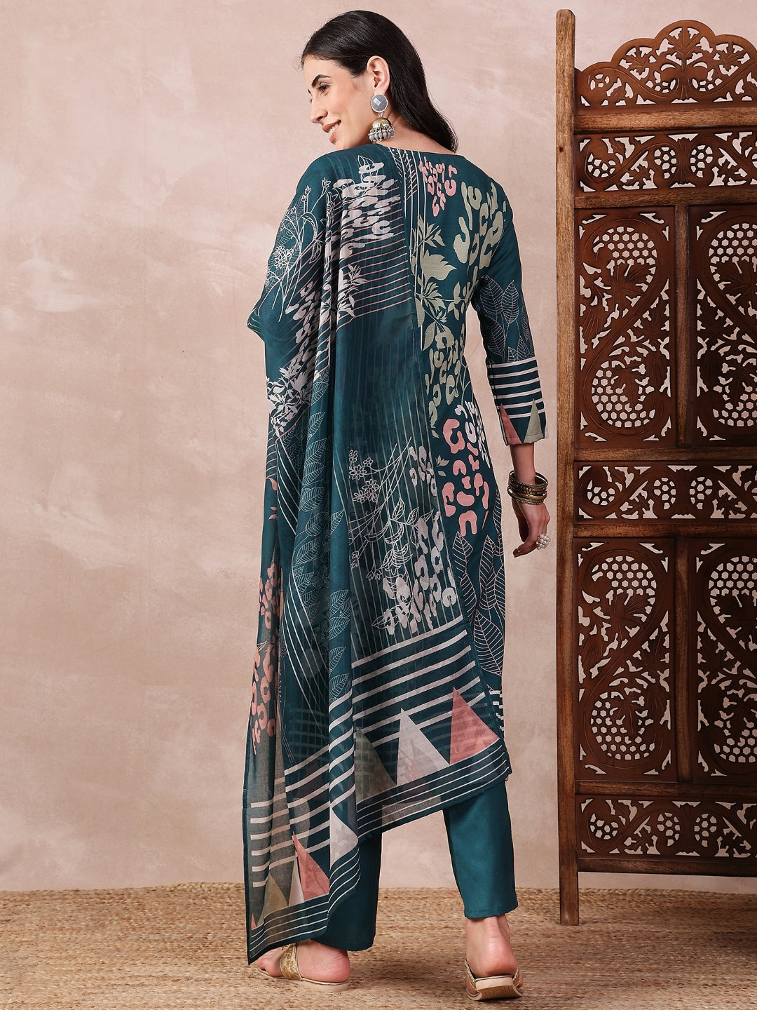 Teal-Silk-Blend-Abstract-Printed-3-Piece-Kurta-Set