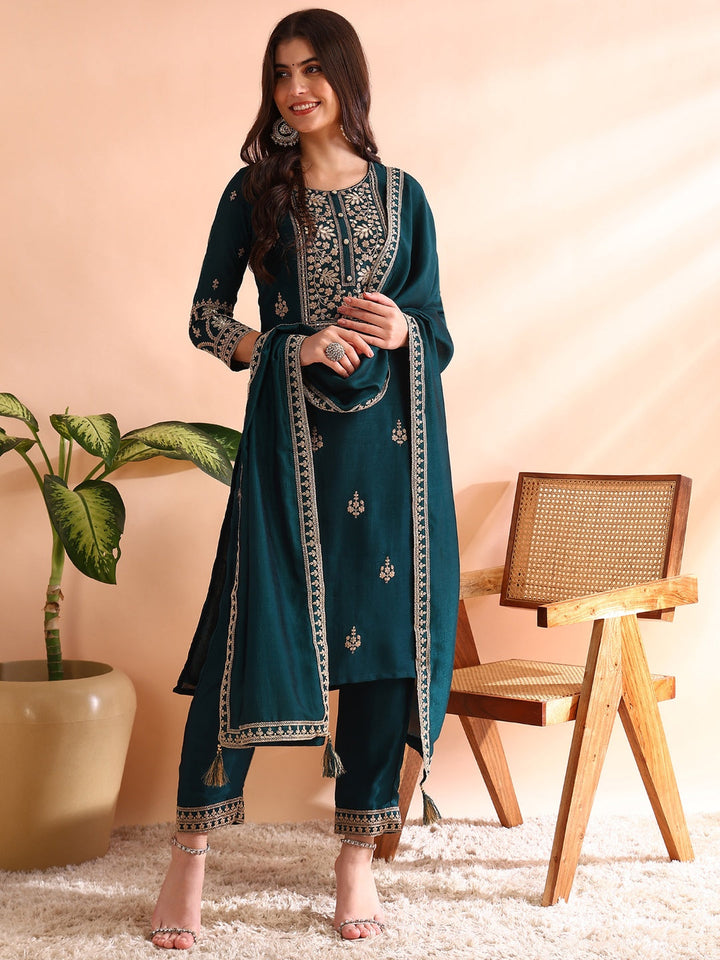 ZERESOUQ-Teal-Silk-Blend-Solid-Embroidered-3-Piece-Kurta-Set