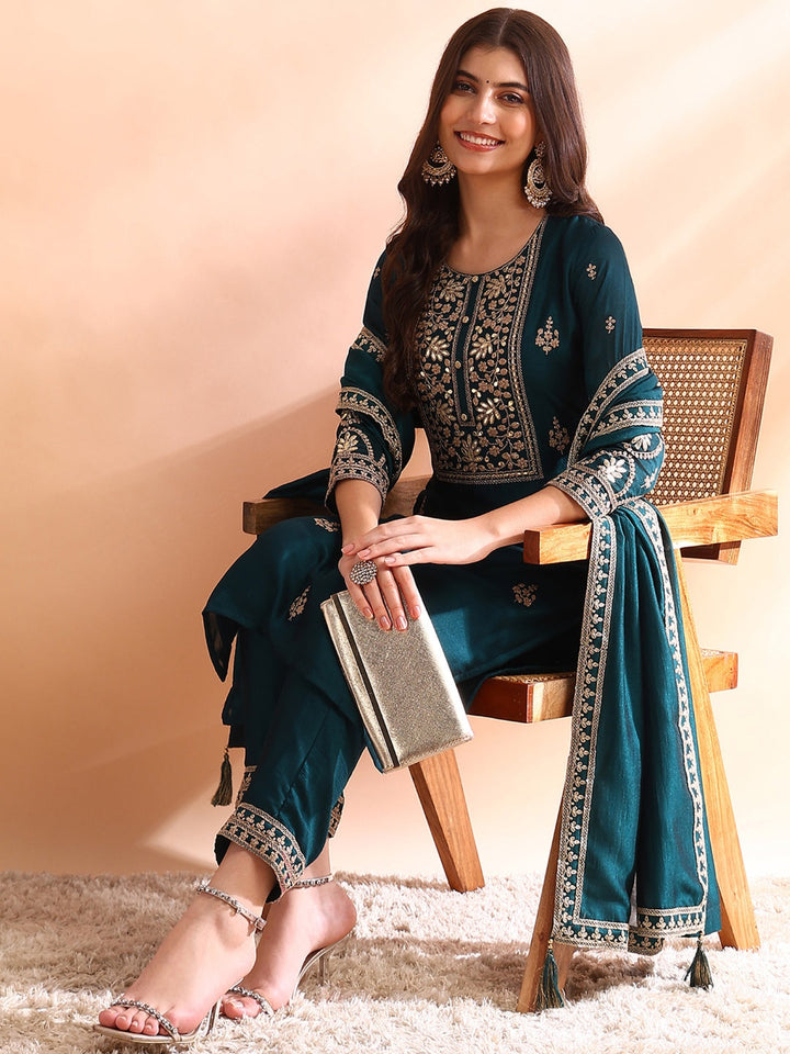 ZERESOUQ-Teal-Silk-Blend-Solid-Embroidered-3-Piece-Kurta-Set