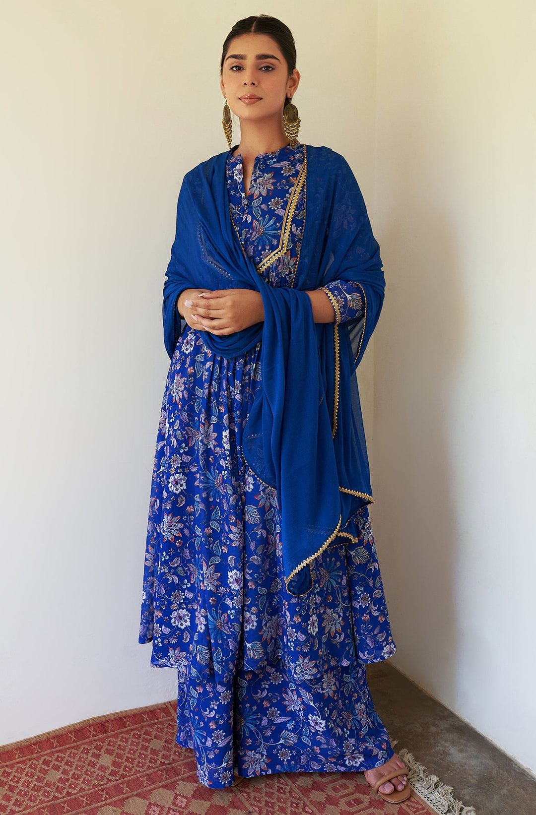 Teal-Blue-Georgette-Floral-Printed-3-Piece-Kurta-Set