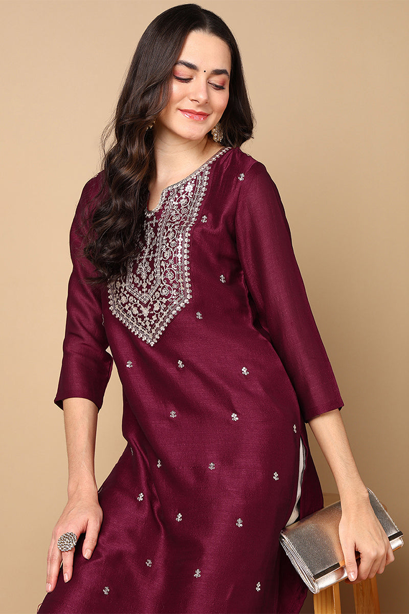 ZERESOUQ-Burgundy-Silk-Blend-Solid-Embroidered-Straight-Kurta