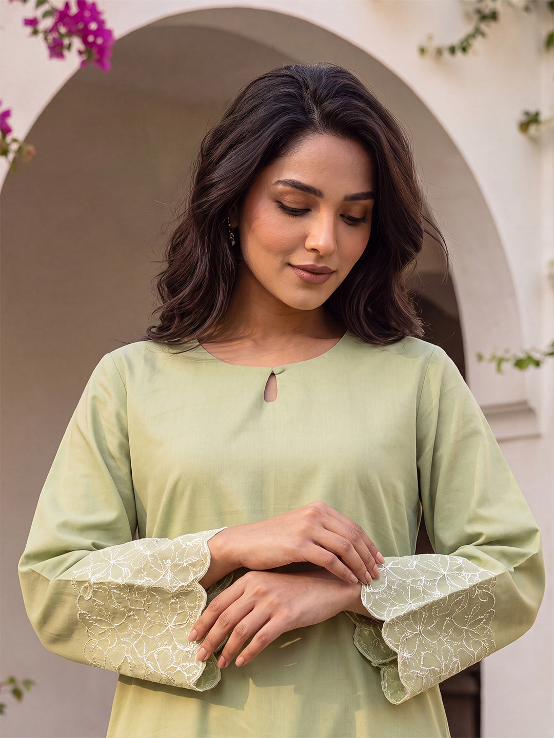 Green Embellished Silk Blend Round Neck Co-Ords