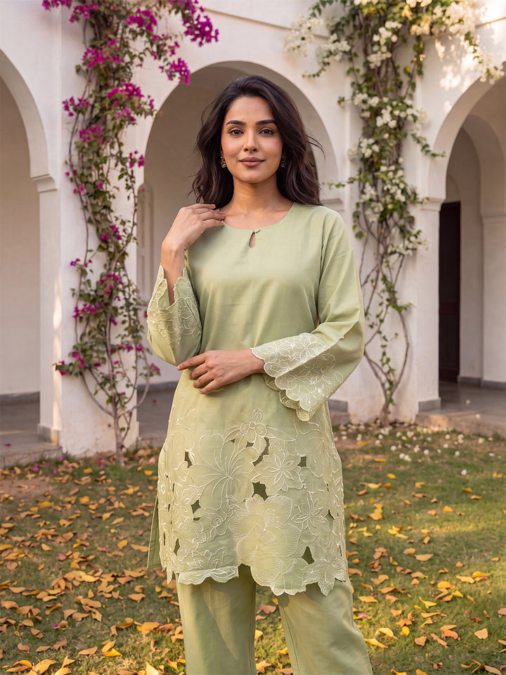 Green Embellished Silk Blend Round Neck Co-Ords