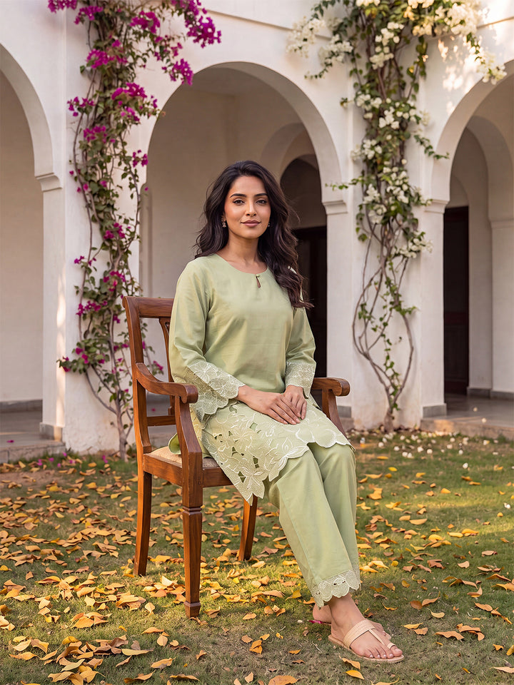 Green Embellished Silk Blend Round Neck Co-Ords