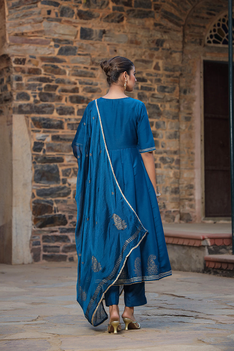 Teal-Silk-Blend-Anarkali-3-Piece-Kurta-Set