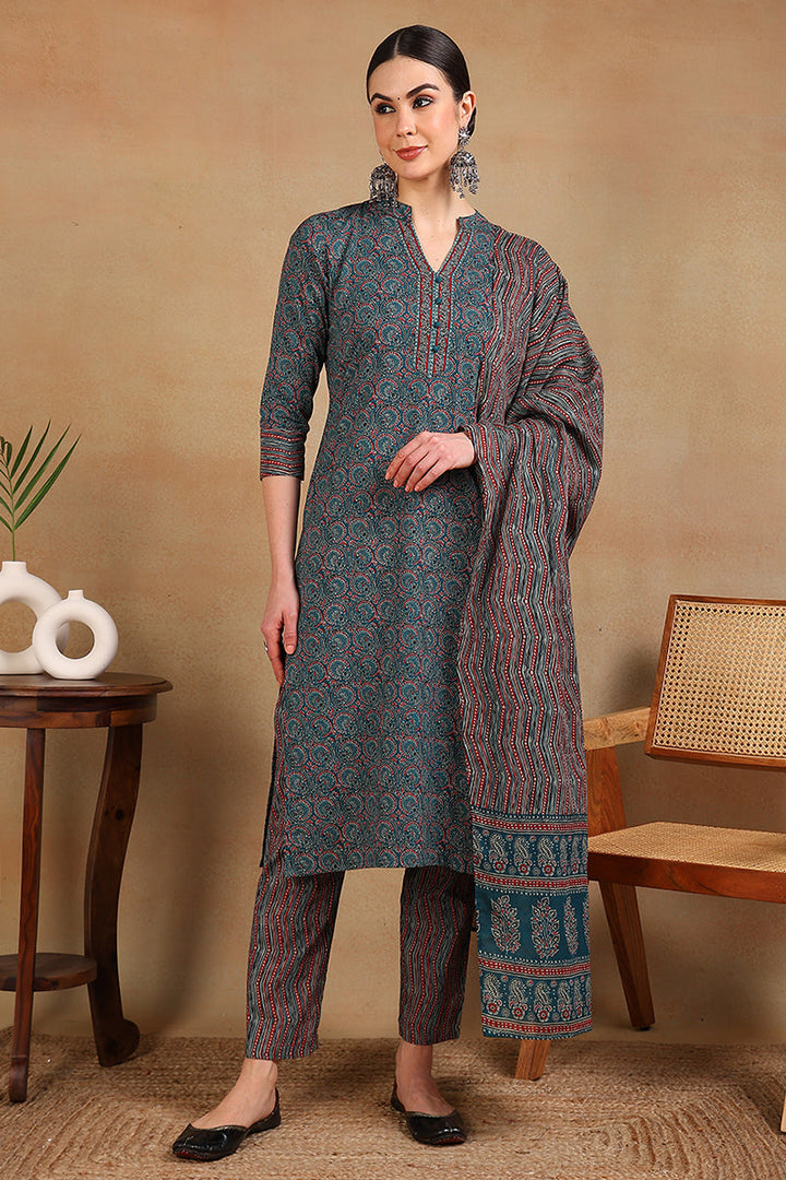 White-Silk-Blend-Embroidered-Straight-3-Piece-Kurta-Set