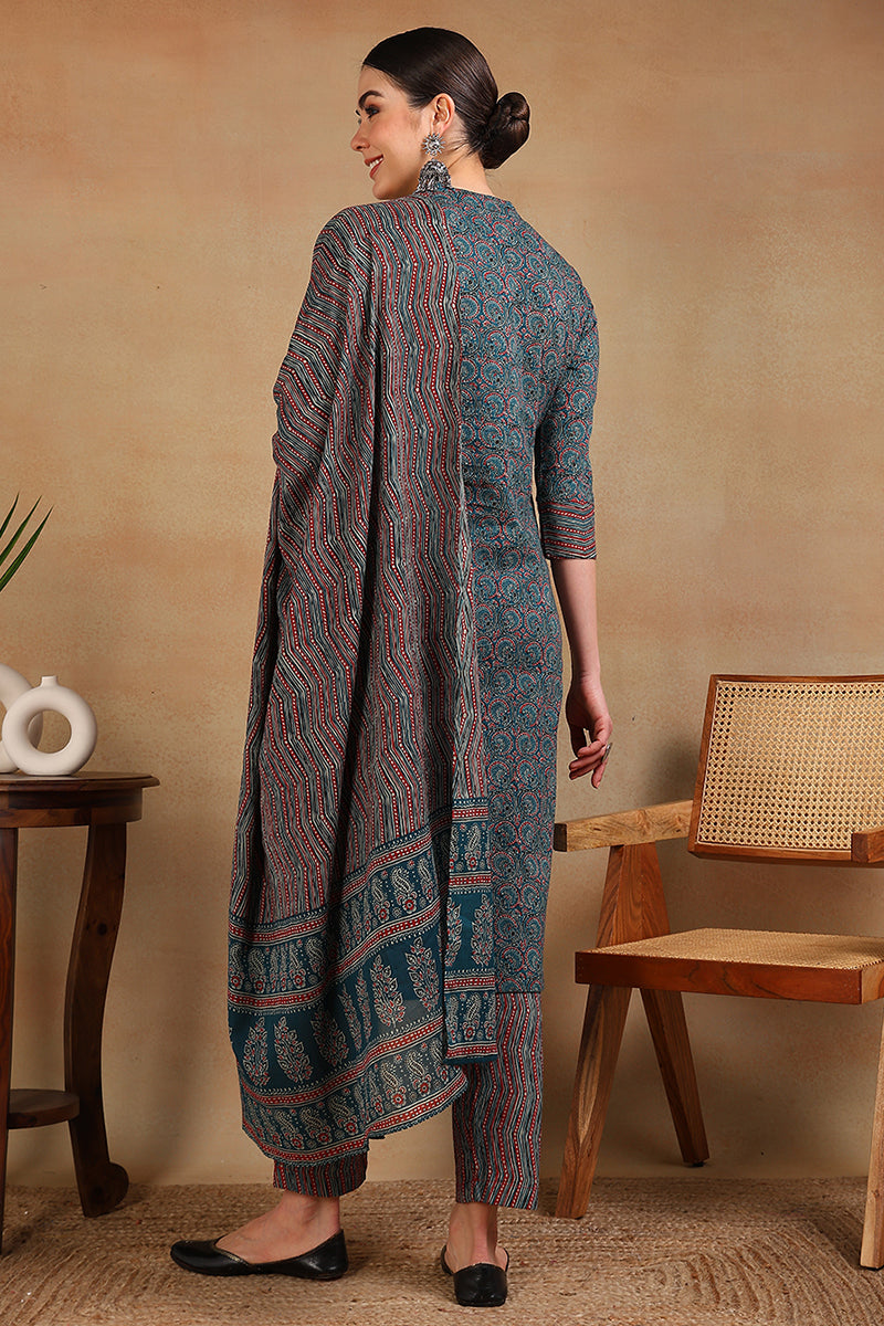 White-Silk-Blend-Embroidered-Straight-3-Piece-Kurta-Set