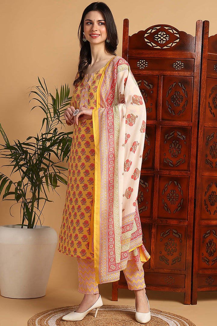 Yellow-Rayon-Blend-Floral-Printed-Straight-Kurta-Set
