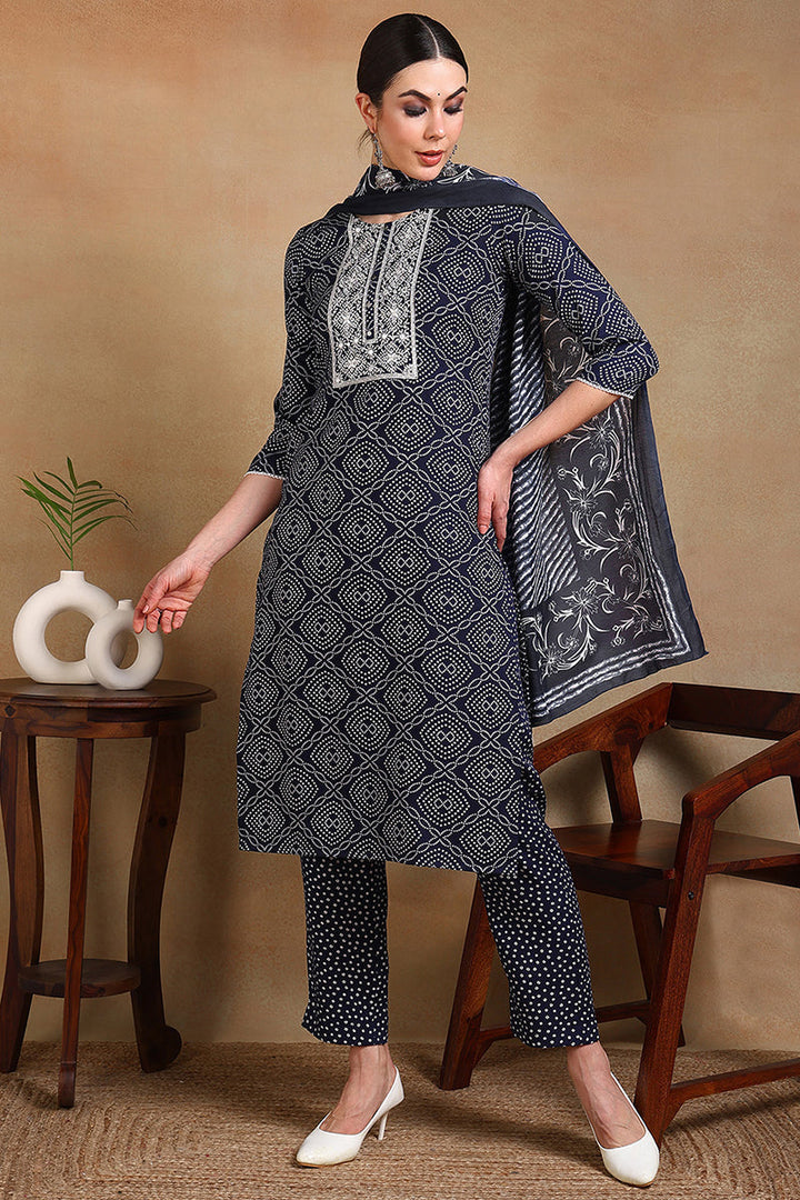 White-Silk-Blend-Embroidered-Straight-3-Piece-Kurta-Set