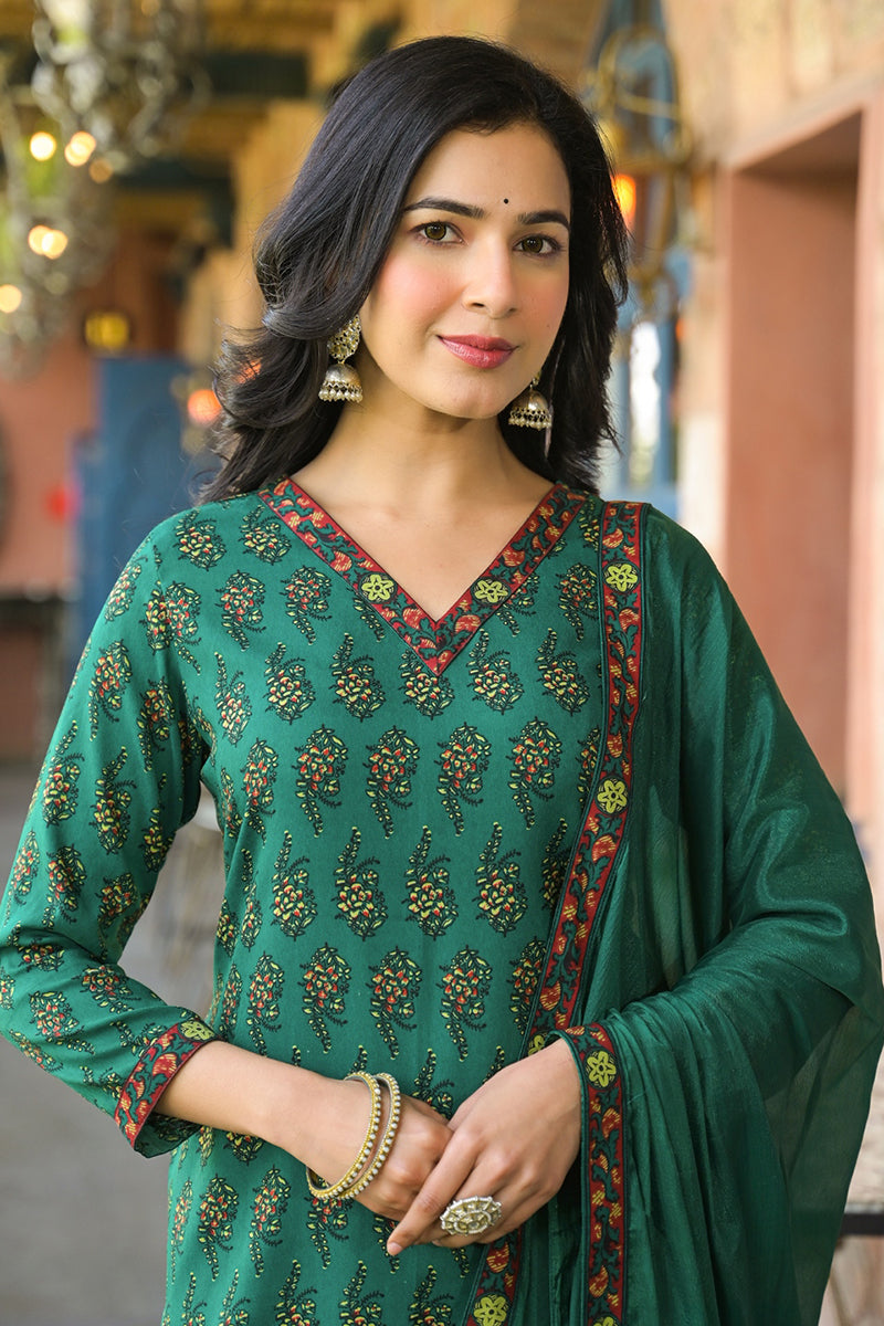 Green-Viscose-Rayon-Floral-Printed-Straight-3-Piece-Kurta-Set