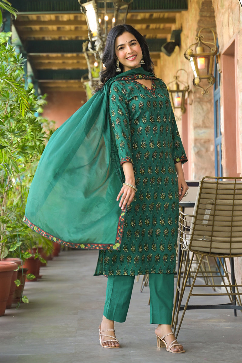 Green-Viscose-Rayon-Floral-Printed-Straight-3-Piece-Kurta-Set