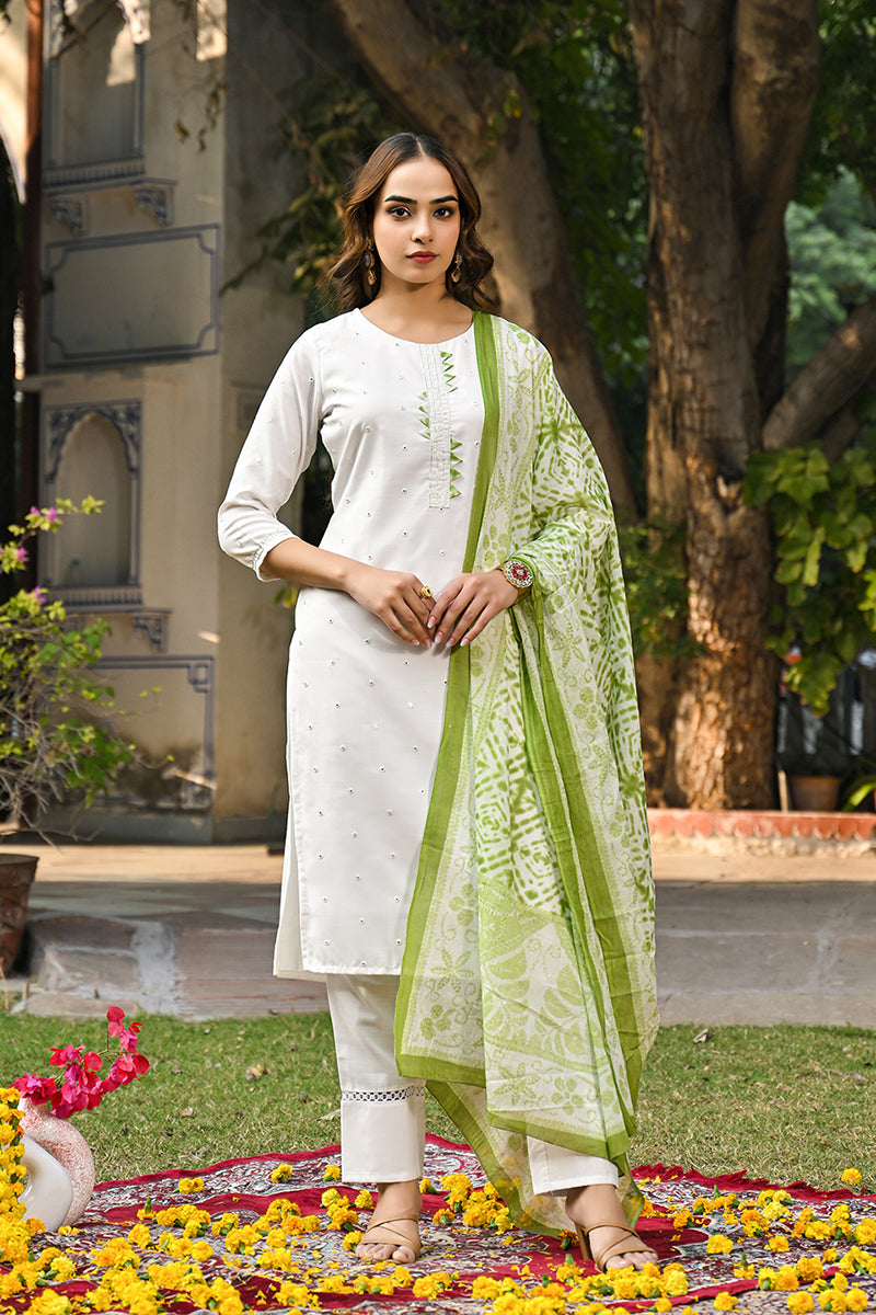 Green-Rayon-Blend-Solid-Embroidered-Straight-Kurta-Set