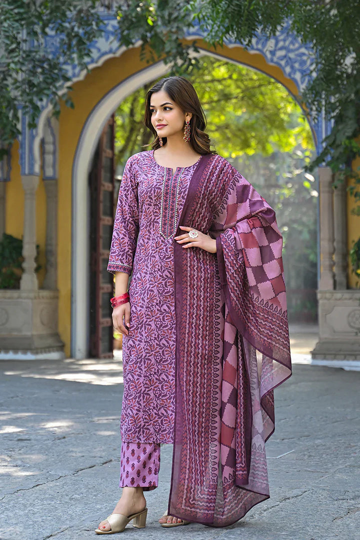 Pink Cotton Blend Floral Printed Straight Kurta Trousers With Dupatta