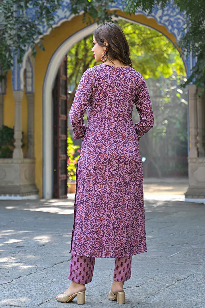 Pink Cotton Blend Floral Printed Straight Kurta Trousers With Dupatta