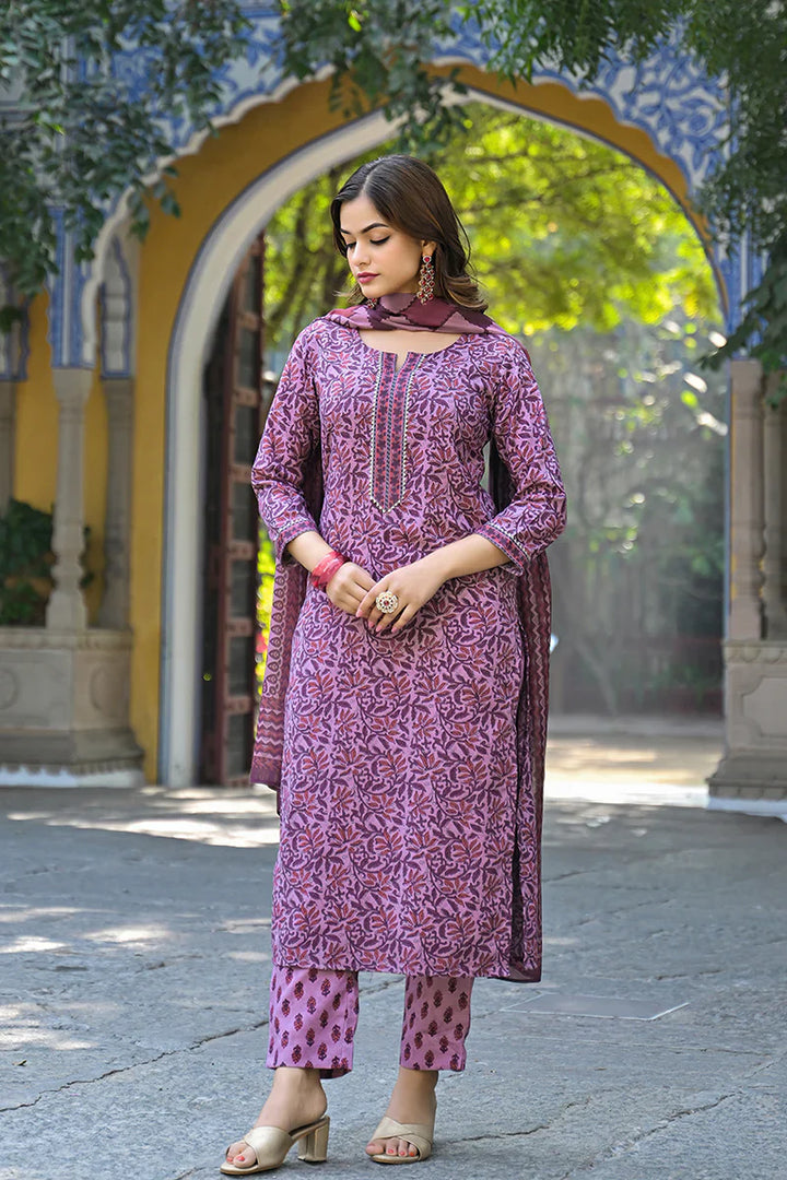 Pink Cotton Blend Floral Printed Straight Kurta Trousers With Dupatta