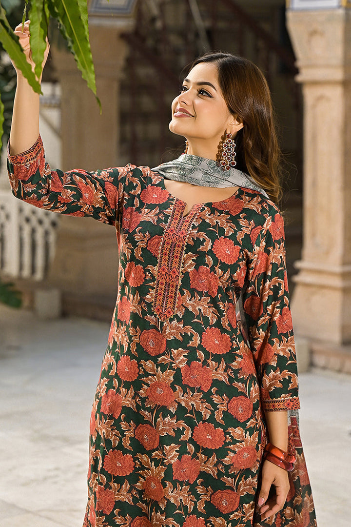 Green-Rayon-Blend-Floral-Printed-Straight-3-Piece-Kurta-Set