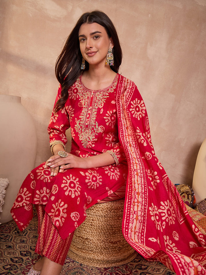 Pink Rayon Blend Floral Printed Straight Kurta Trouser With Dupatta