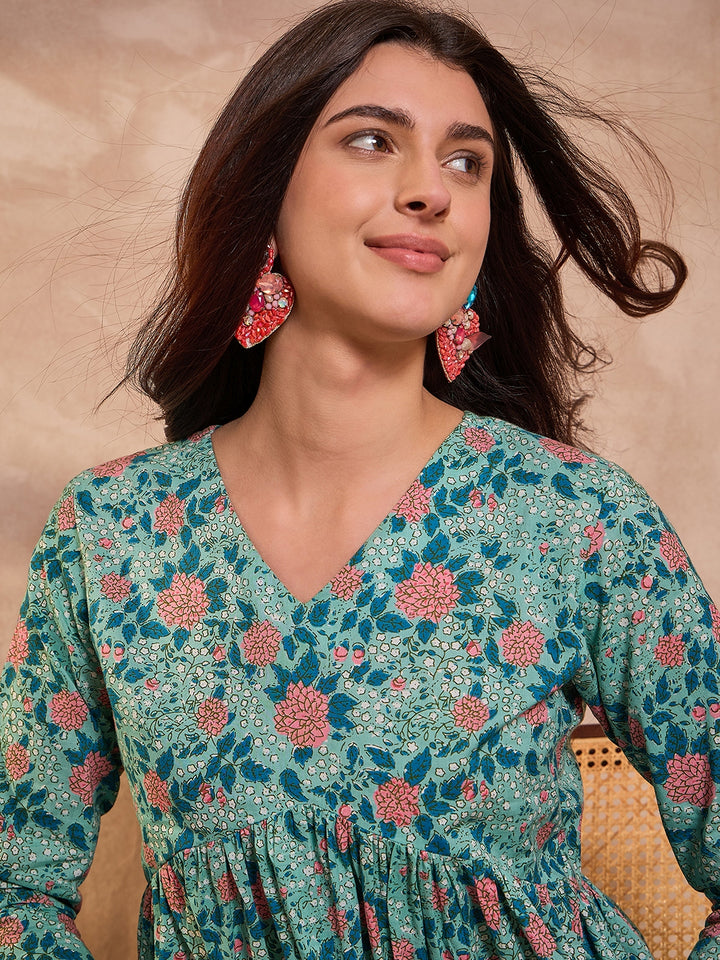 Cotton Blend Blue Floral Regular Tops